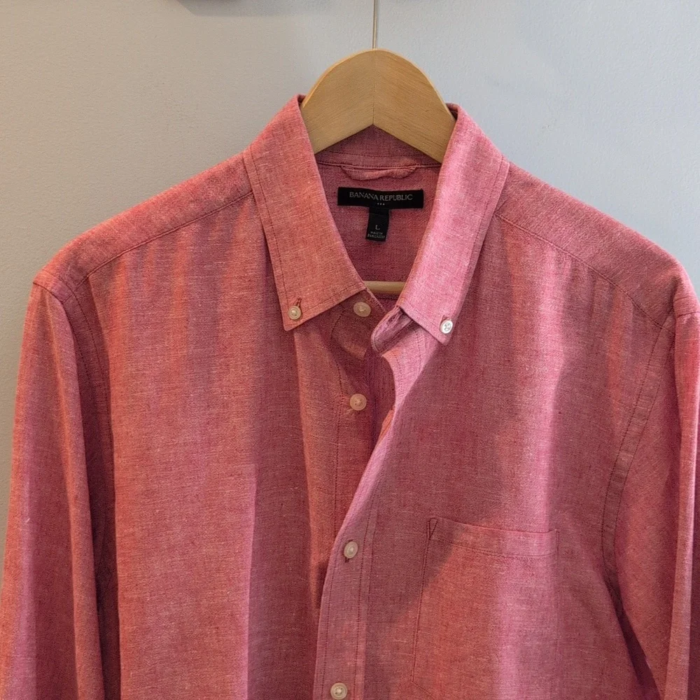 Banana Republic Men's L Regular Fit Linen- Cotton Button Down Long Sleeve Shirt